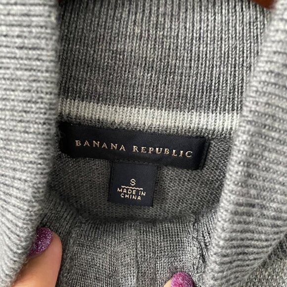 Banana Republic Gray 100% Wool Argyle Full Zip Sweater Men's Size Small Office - Picture 9 of 9